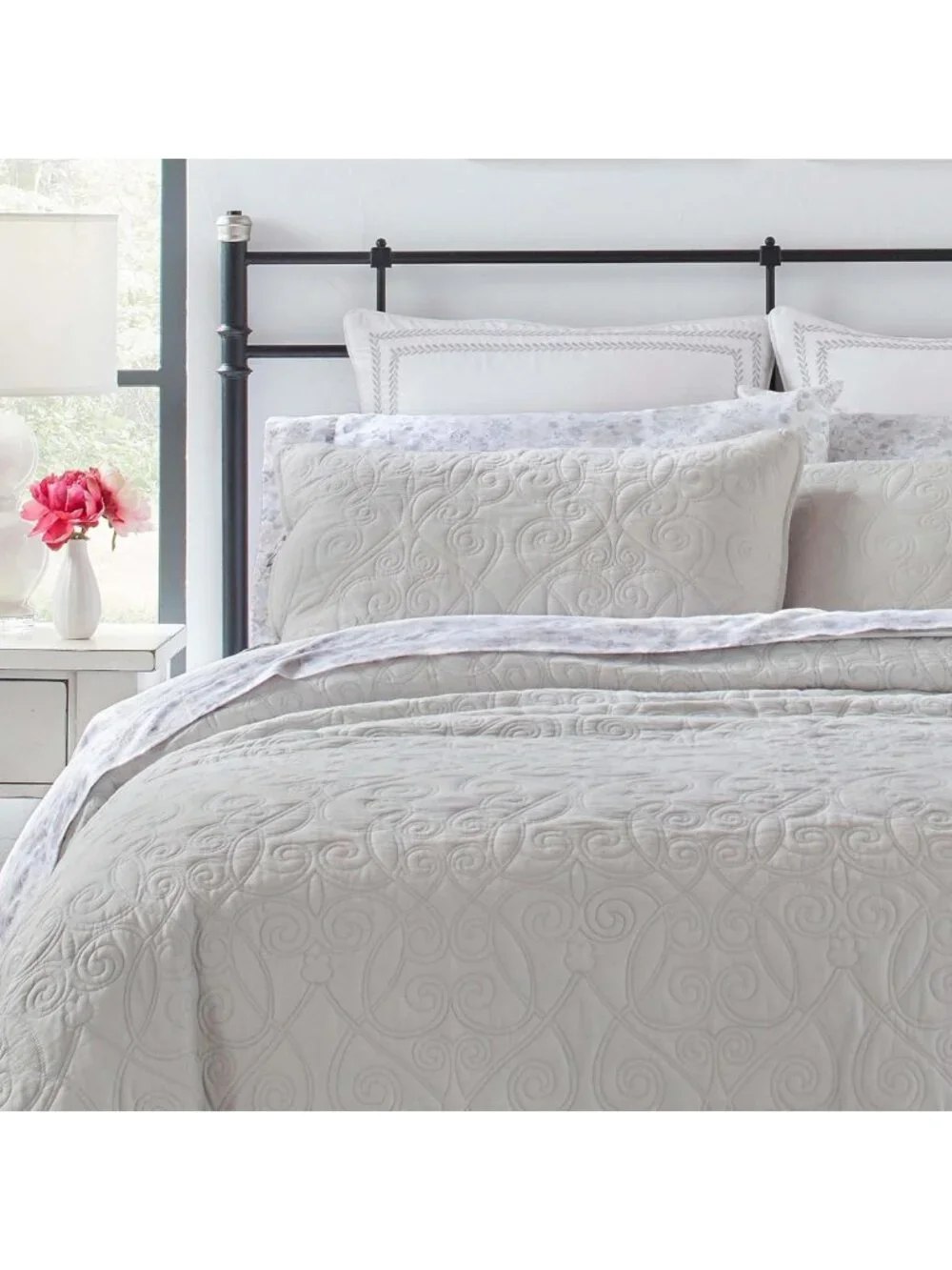Reversible King Quilt Set with Shams - Soft Cotton Bedding, Cozy Home Decor